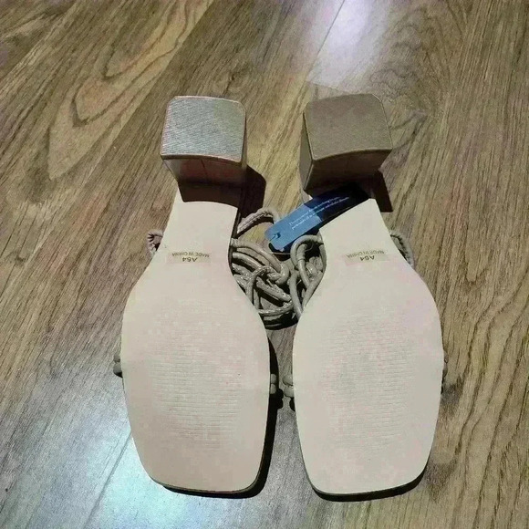 Athlefit Square Toe Chunky Heels, Size 10 - Picture 7 of 7